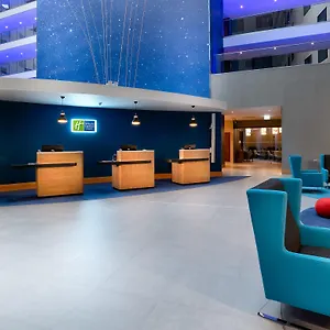 Express - London Heathrow T4 By Ihg Hotel